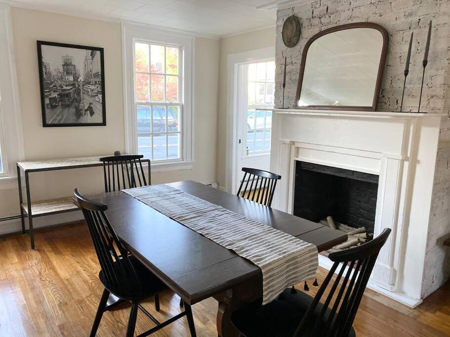 Athens The Colonial On The Hudsonヴィラ エクステリア 写真